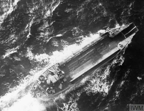 Landing Craft Tank (Mark 4) 821 - LCT (4) 821 on D Day